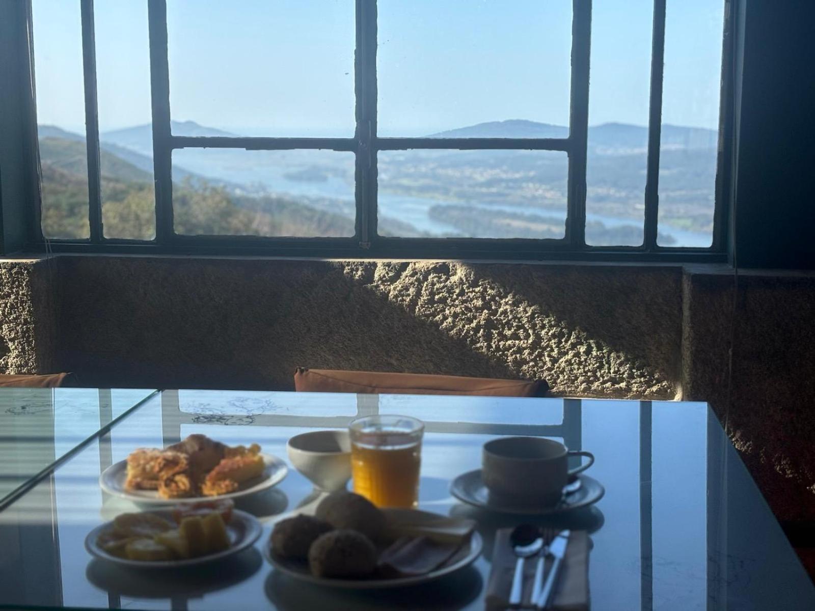 ヴィラ・ノーヴァ・デ・セルヴェイラ Convento San Payoヴィラ エクステリア 写真